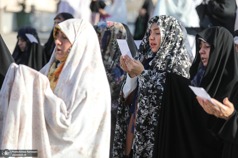 مراسم اقامه تماز عید سعید فطر دز امام زاده پنج تن