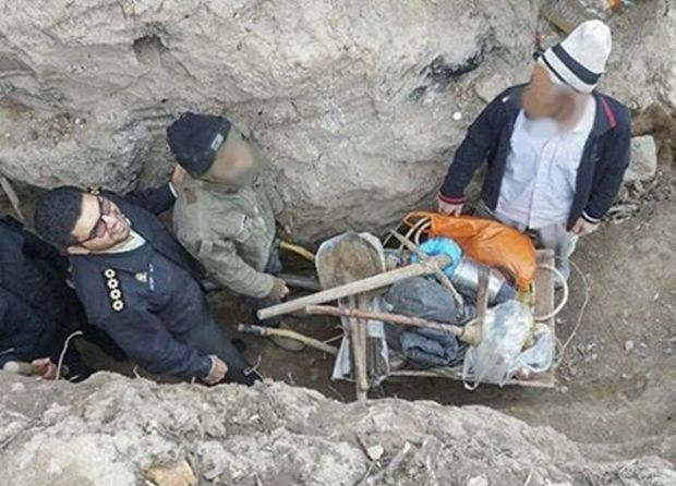 هفت حفار غیرمجاز در بیله‌سوار مغان دستگیر شدند