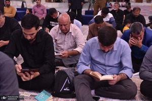 مراسم دعای کمیل در حرم مطهر امام خمینی