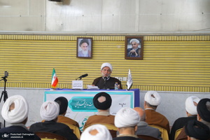 نشست‌ فقه پژوهی با موضوع رجوع مسلمان به محاکم دولت‌های غیر اسلامی