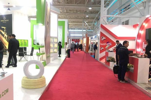 نمایشگاه تخصصی بهره وری آب و انرژی در اصفهان گشایش یافت
