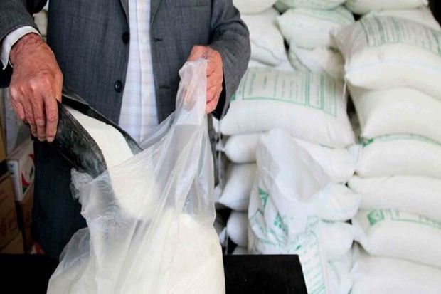 کمبود شکر در بازار استان سمنان وجود ندارد