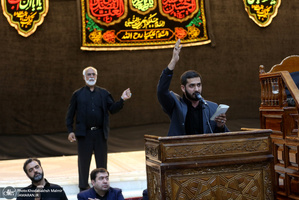 مراسم شام غریبان در حرم مطهر امام راحل