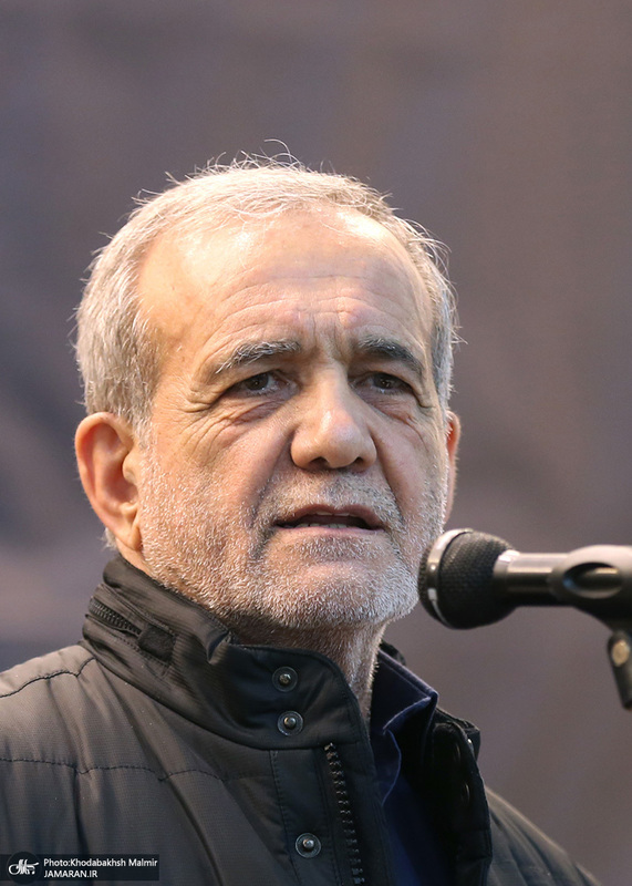 مراسم شب بیست و یکم ماه رمضان در حرم حضرت امام خمینی (س) 2