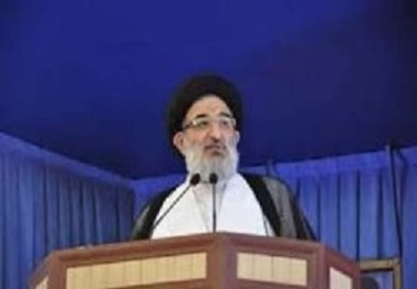 امام جمعه کرج: کاندیداها به جای مچ گیری برنامه خود را ارائه کنند