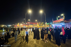 هم قدم با زائران اباعبدالله الحسین (ع)؛ کوفه