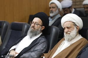 نشست منزلت حضرت زهرا (س) از نگاه امام خمینی (ره)