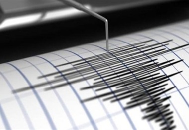 چند زمین لرزه دیگر خانه زنیان شیراز را لرزاند
