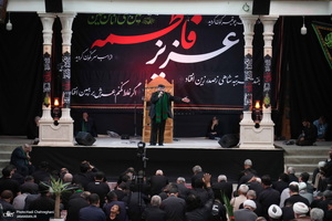 مراسم عزاداری روز تاسوعای حسینی در بیوت مراجع و علماء‎