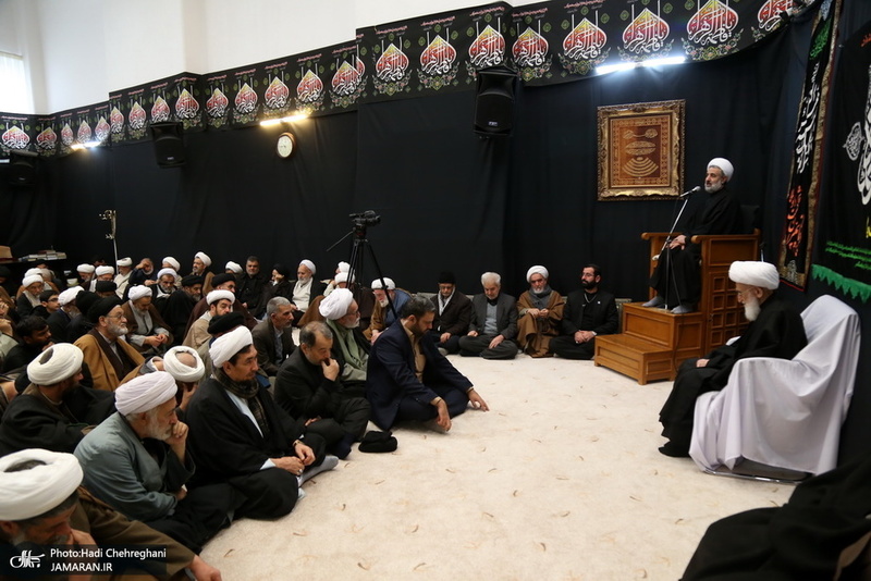 عزاداری در بیوت مراجع عظام تقلید و علما در سالروز شهادت حضرت فاطمه(س)