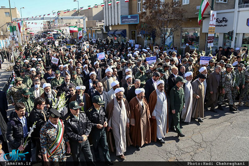 مراسم یوم الله 12 بهمن در بیت امام در قم 