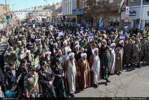 مراسم یوم الله 12 بهمن در بیت امام در قم 