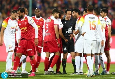 چالش داور چهارم بازی پرسپولیس-فولاد با دوربین صداوسیما بر سر چه بود؟