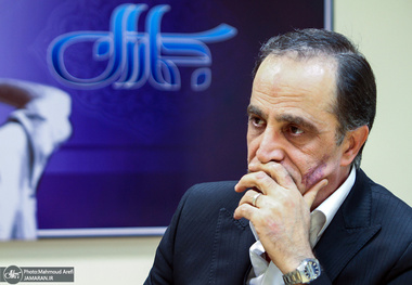 انتقاد یک حقوقدان از واکنش سخنگوی وزارت بهداشت به تبلیغ دارویی ادرار شتر
