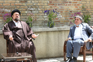 دیدار دبیر کل و اعضای شورای مرکزی حزب اعتماد ملی با سید حسن خمینی