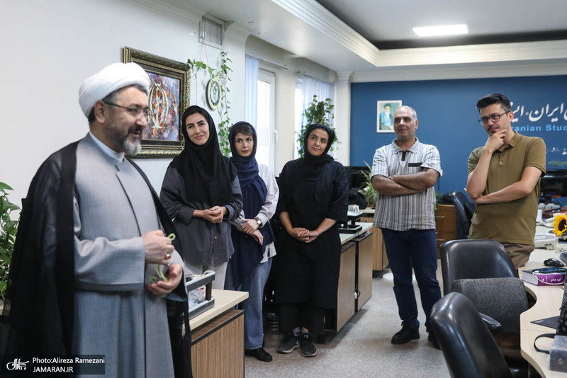 بازدید رییس موسسه تنظیم و نشر آثار امام خمینی (ره) از خبرگزاری ایسنا