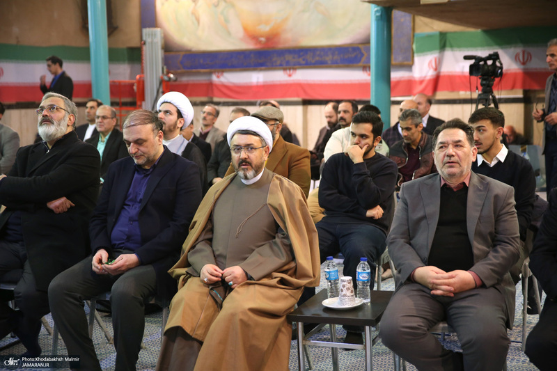 رونمایی از پرده نقالی خوانی (امام مردم) در حسینیه جماران