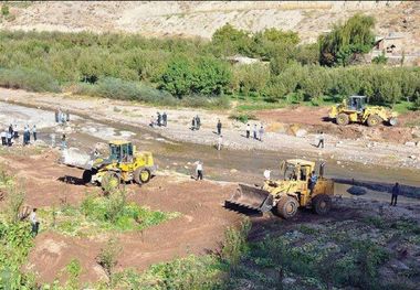 ۲۰ هزار مترمربع بستر و حریم رودخانه در دماوند آزادسازی شد