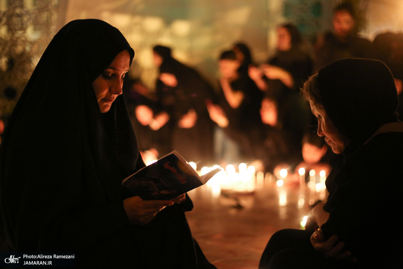 مراسم شام غریبان در میدان امام حسین (ع)