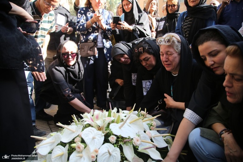 مراسم تشییع ثمینه باغچه‌بان