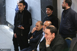 حضور سید حسن خمینی در منزل آیت الله امام جمارانی