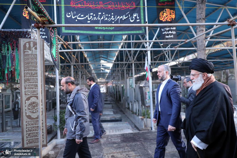 حضور رهبر معظم انقلاب در مرقد مطهر امام خمینی(س) و گلزار شهیدان