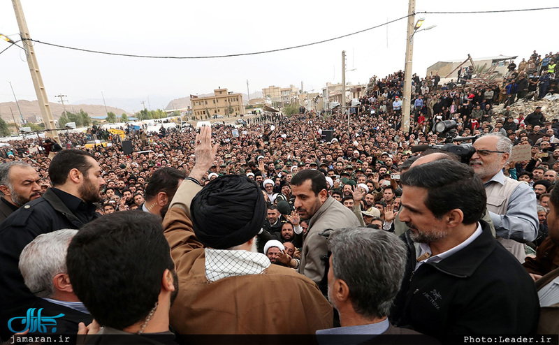 بازدید سرزده رهبر معظم انقلاب از مناطق زلزله‌زده استان کرمانشاه