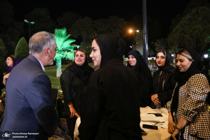 مراسم بزرگداشت روز خبرنگار در تالار وحدت