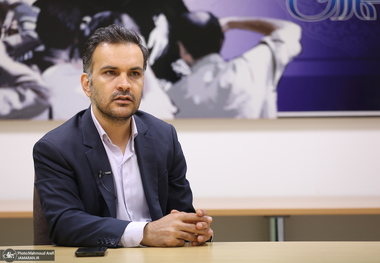  قاسمی، اقتصاددان: چرا دولت طبق وعده انتخاباتی رئیس‌جمهور، طرحش را در حوزه انرژی با نخبگان مطرح نمی‌کند؟/ افزایش قیمت حامل‌های انرژی با منطق غلط، جامعه را وارد «چرخه غارت» می‌کند