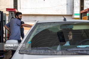 جریان عادی زندگی در شهر تهران...