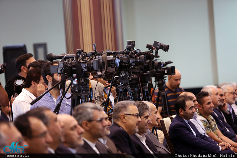 تجدید میثاق وزیر، معاونان، سفرا و روسای نمایندگی های جمهوری اسلامی ایران  در جهان با آرمان های امام خمینی (س) /