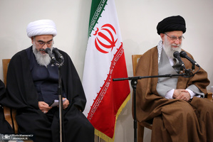 دیدار دست‌اندرکاران کنگره 2000 شهید استان بوشهر با رهبر معظم انقلاب