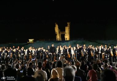 چالش کنسرت در تخت جمشید و واکنش مدیران به نگرانی‌ها
