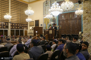 مراسم بزرگداشت حضرت امام خمینی (س) در کنیسه یوسف آباد