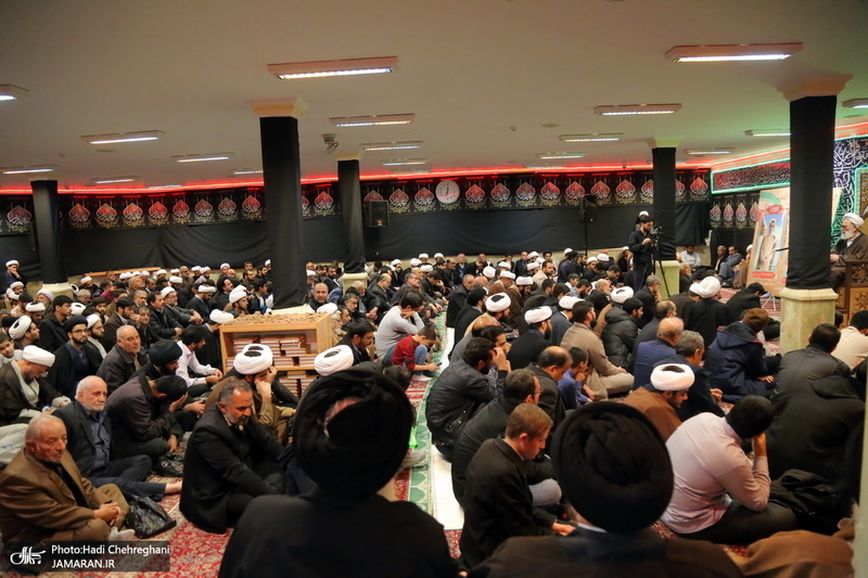 حضور سید حسن خمینی در مدرسه علمیه آیت الله العظمی خوانساری(ره)