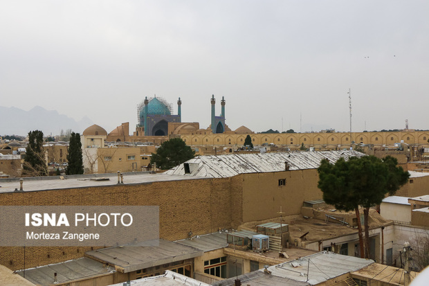 شمشیر آقا نورالله بر قلب میدان نقش جهان!