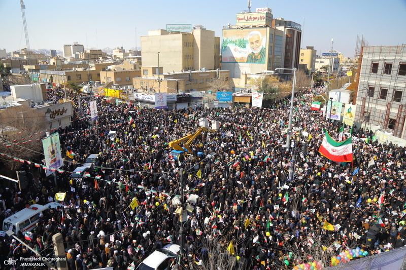 راهپیمایی باشکوه 22 بهمن در قم