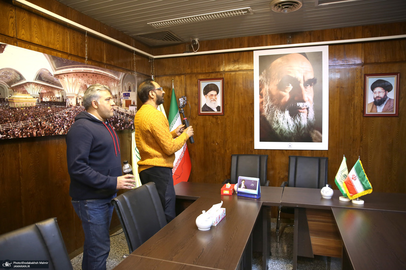 بازدید آقای جاوید چوهدری مجری ، مقاله نویس  پاکستان از بیت امام خمینی در جماران