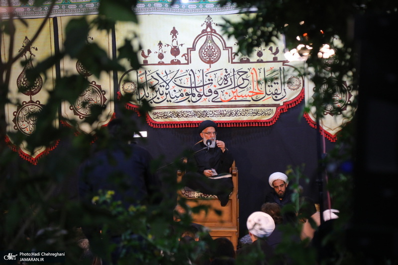 مراسم عزاداری دهه اول ماه صفر در بیت آیت الله شاه آبادی در قم‎