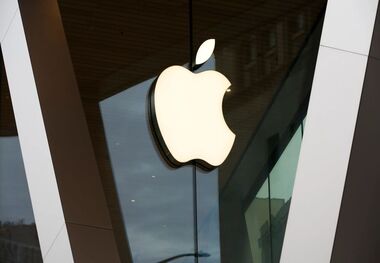 اپل باید ۳۰۰ میلیون دلار غرامت بپردازد