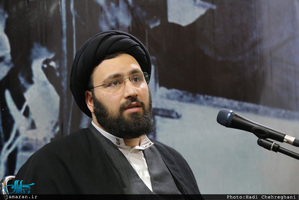 مدیرکل ارشاد و جمعی از اهالی رسانه قم با سید علی خمینی دیدار کردند