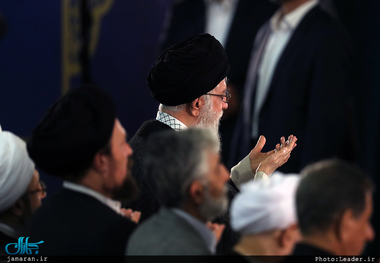 فردا عید سعید فطر است/ اقامه‌ نماز به امامت رهبر معظم انقلاب، ساعت 8صبح جمعه در مصلای امام خمینی تهران/ در‌ب های مصلا از ساعت 5صبح باز خواهد بود