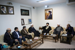 دیدار استاندار و جمعی از مدیران استان تهران با سید حسن خمینی