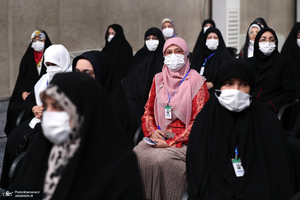 دیدار مسئولان نظام و میهمانان کنفرانس وحدت اسلامى‌ با رهبر معظم انقلاب