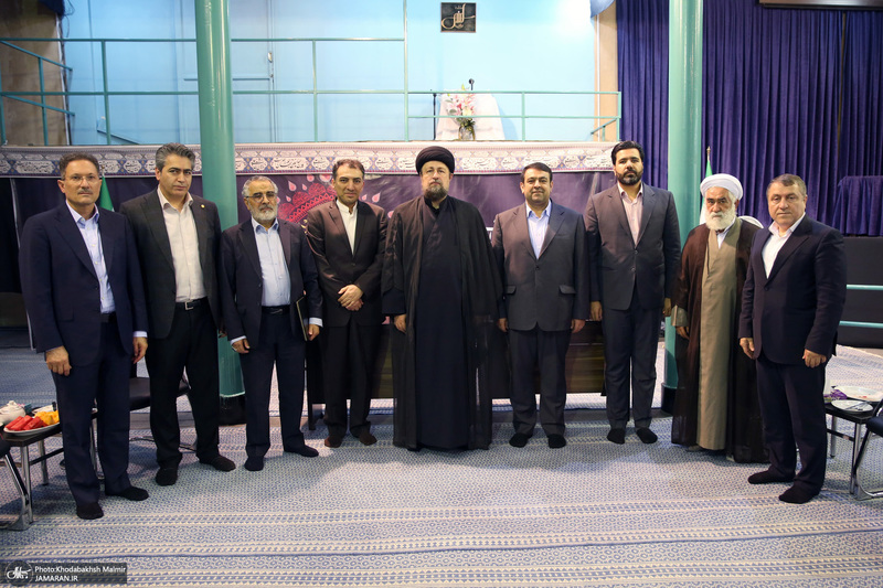 دیدار مدیرعامل بانک ملی ایران ابوالفضل نجارزاده و اعضای هیئت عامل با سید حسن خمینی
