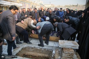 مراسم تشییع و خاکسپاری پدر دکتر جوادی یگانه