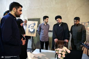 بازدید سیدحسن خمینی از  کارگاه طراحی زندگی سیاسی و عرفانی امام خمینی (ره) در حسینیه جماران