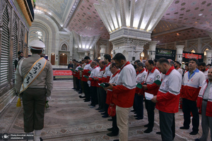 بدرقه 22 هزار امدادگر هلال احمر از جوار حرم امام خمینی (س)