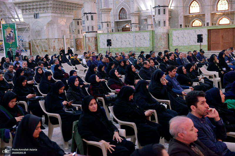 تجدید میثاق رئیس سازمان بهزیستی و جمعی از توان یابان با آرمان های حضرت امام خمینی (س)