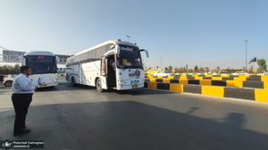 بدرقه کاروان های زائران اعزامی قم به مرقد امام خمینی